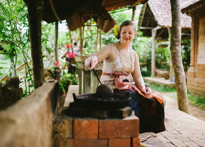 Umah Bali Kuno Villa