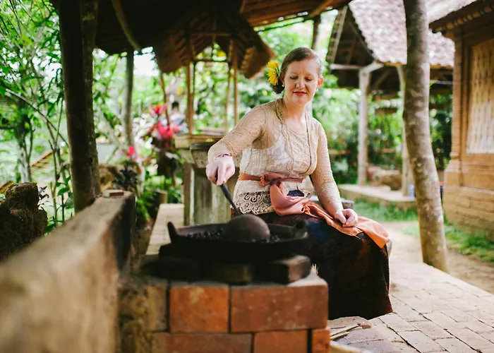 Umah Bali Kuno Villa *