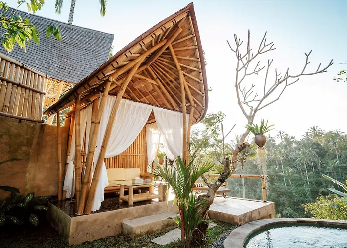 Umah Bali Kuno Villa *