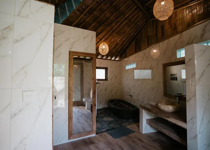 Umah Bali Kuno Villa