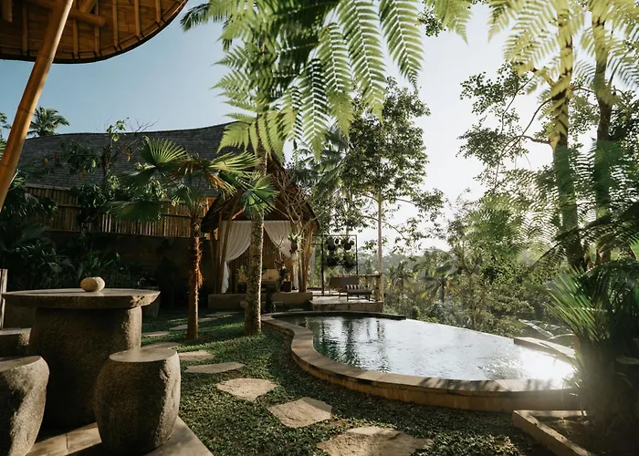Umah Bali Kuno Villa *